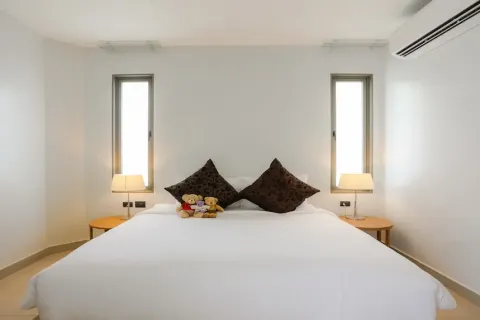Chalet de 3 dormitorios en Phuket, Tailandia № 190809 - foto 14