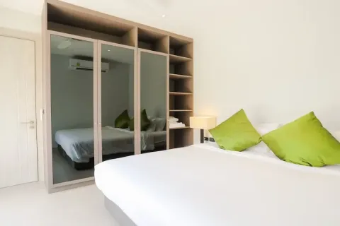 Chalet de 3 dormitorios en Phuket, Tailandia № 190809 - foto 16