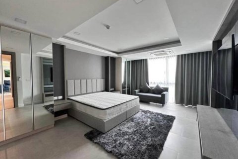 Condominio de 2 dormitorios en Pattaya, Tailandia № 163852 - foto 7