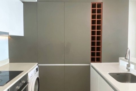 Condominio de 1 dormitorio en Khlong San, Bangkok, Tailandia № 163853 - foto 10
