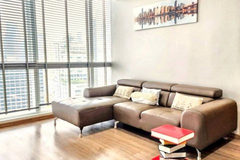 Condominio de 2 dormitorios en Khlong Toei, Bangkok, Tailandia № 119108 - foto 2