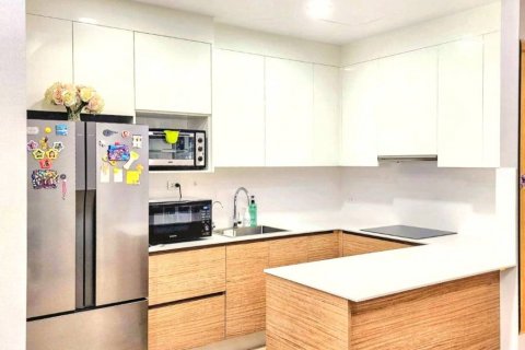 Condominio de 2 dormitorios en Khlong Toei, Bangkok, Tailandia № 119108 - foto 9