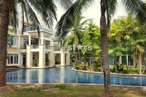 Condominio de 2 dormitorios en Hua Hin, Tailandia № 67074 - foto 7