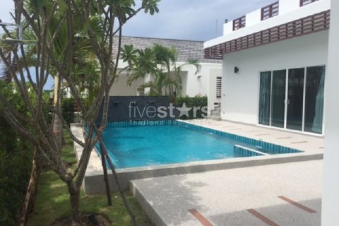 Casa de 3 dormitorios en Hua Hin, Tailandia № 67075 - foto 2