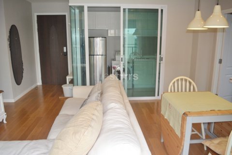 Condominio de 2 dormitorios en Bangkok, Tailandia № 67073 - foto 4