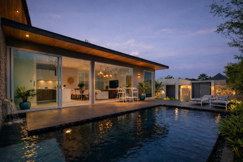 Chalet de 3 dormitorios en Mai Khao, Tailandia № 71634 - foto 5