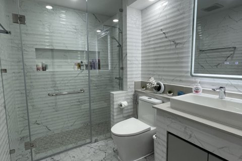 Penthouse in Kathu, Thailand 3 bedrooms № 149898 - photo 24
