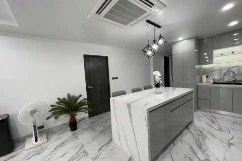 Penthouse in Kathu, Thailand 3 bedrooms № 149898 - photo 13