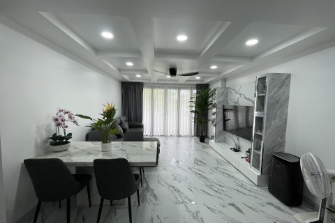 Penthouse in Kathu, Thailand 3 bedrooms № 149898 - photo 7