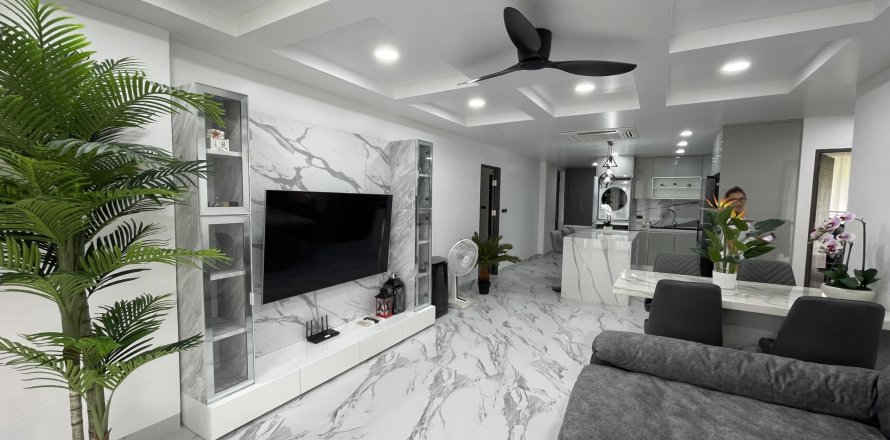 Penthouse in Kathu, Thailand 3 bedrooms № 149898