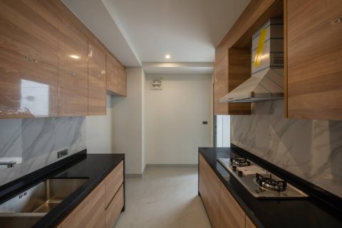 Casa de 4 dormitorios en Bangkok, Tailandia № 143494 - foto 14