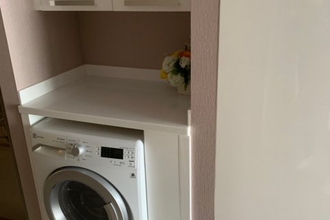 Condo in Bangkok, Thailand, 2 bedrooms № 143817 - photo 12