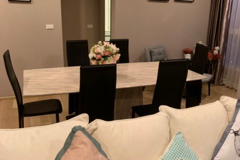 Condo in Bangkok, Thailand, 2 bedrooms № 143817 - photo 2