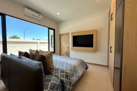 Casa de 3 dormitorios en Pattaya, Tailandia № 70754 - foto 15