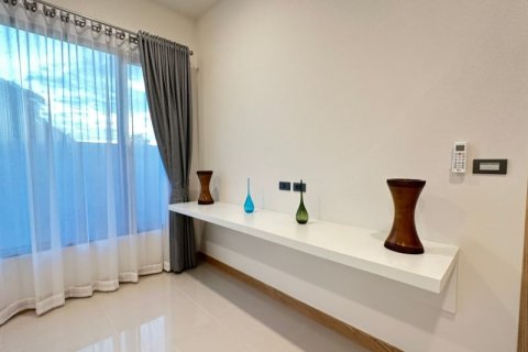 Casa de 3 dormitorios en Pattaya, Tailandia № 70754 - foto 13