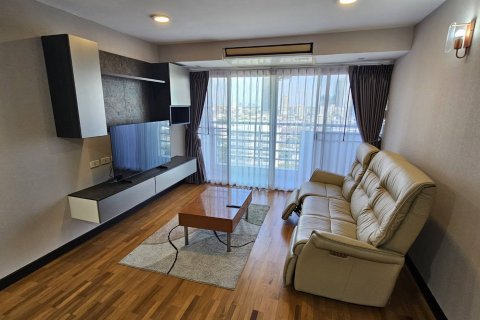 Condo in Bangkok, Thailand, 2 bedrooms № 232944