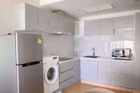 Condominio de 1 dormitorio en Watthana, Bangkok, Tailandia № 47642 - foto 6