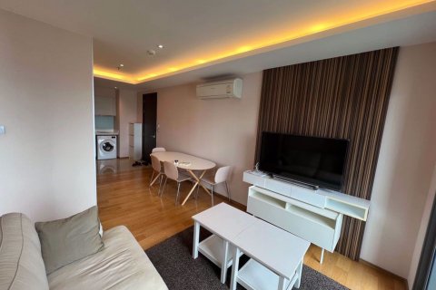 Condo in Watthana, Bangkok, Thailand, 2 bedrooms  № 47641 - photo 3