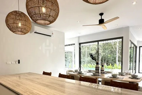Casa de 4 dormitorios en Phang Nga, Tailandia № 152317 - foto 14
