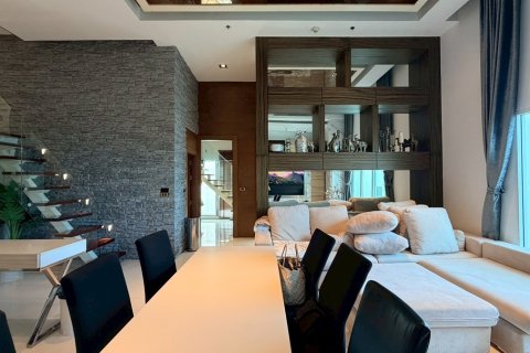 Condo à Watthana, Bangkok, Thaïlande, 4 chambres № 201321 - photo 12