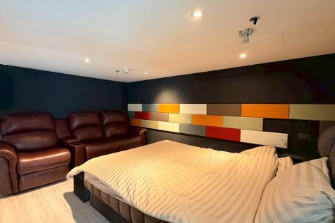Condo à Watthana, Bangkok, Thaïlande, 4 chambres № 201321 - photo 4