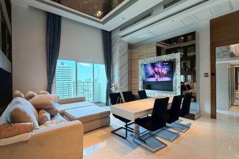 Condo à Watthana, Bangkok, Thaïlande, 4 chambres № 201321 - photo 14