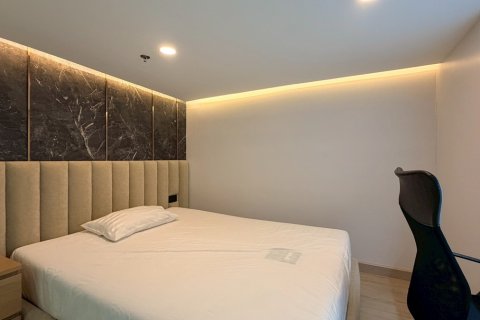 Condo à Watthana, Bangkok, Thaïlande, 4 chambres № 201321 - photo 3