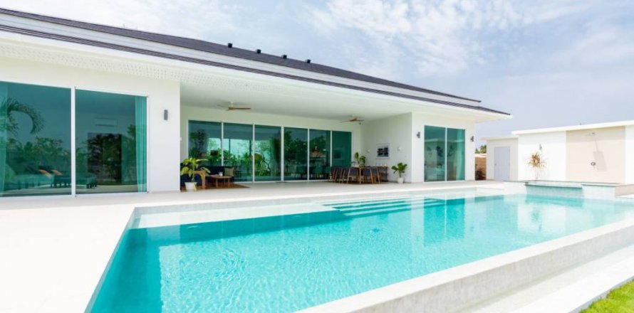 Chalet de 3 dormitorios en Hua Hin, Tailandia № 134616