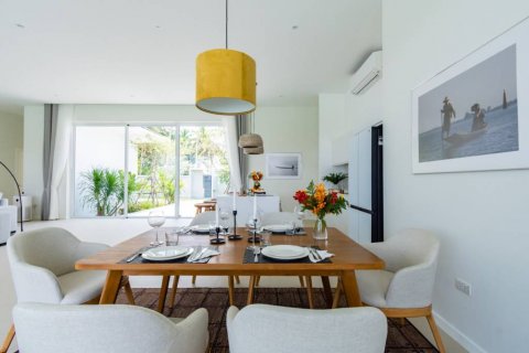 Chalet de 4 dormitorios en Hua Hin, Tailandia № 134614 - foto 8