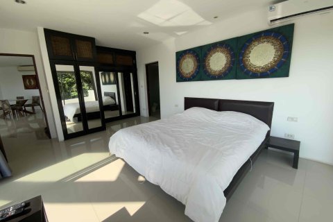 Casa de 4 dormitorios en Ko Samui, Tailandia № 118379 - foto 11