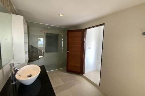 Casa de 4 dormitorios en Ko Samui, Tailandia № 118379 - foto 14