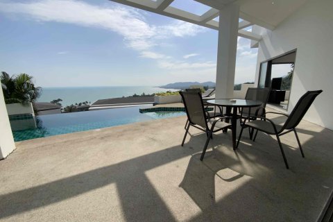 Casa de 4 dormitorios en Ko Samui, Tailandia № 118379 - foto 4