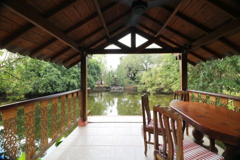 Casa de 4 dormitorios en Udon Thani, Tailandia № 167250 - foto 7