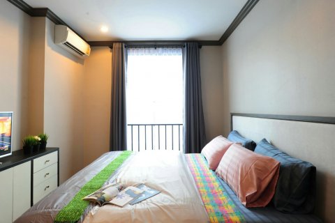 Condominio de 1 dormitorio en Bangkok, Tailandia № 143907 - foto 5