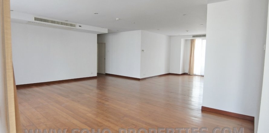 Condominio de 3 dormitorios en Bangkok, Tailandia № 143905