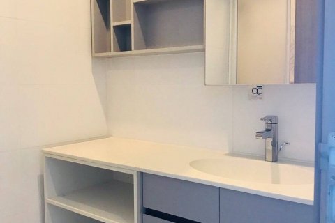 Condominio de 1 dormitorio en Bangkok, Tailandia № 143903 - foto 9