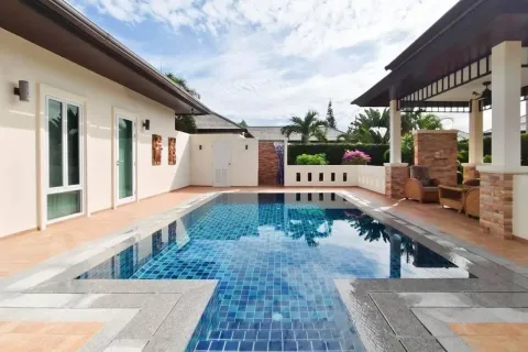 Chalet de 3 dormitorios en Hua Hin, Tailandia № 168849 - foto 16