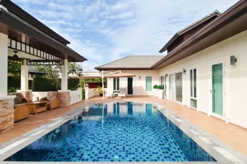 Chalet de 3 dormitorios en Hua Hin, Tailandia № 168849 - foto 14