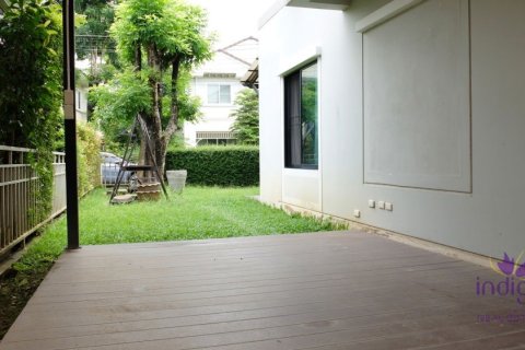 Casa de 3 dormitorios en Chiang Mai, Tailandia № 162629 - foto 3