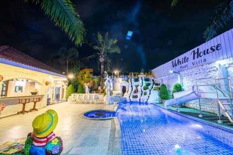Estudio en Bang Sare, Tailandia № 202218