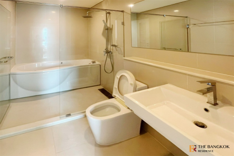 Eigentumswohnung in Bangkok, Thailand, 4 Schlafzimmer № 189779 - Foto 4