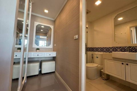 Condominio de 2 dormitorios en Pattaya, Tailandia № 160421 - foto 2