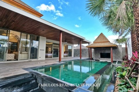 Chalet de 3 dormitorios en Bang Tao, Tailandia № 179811 - foto 11