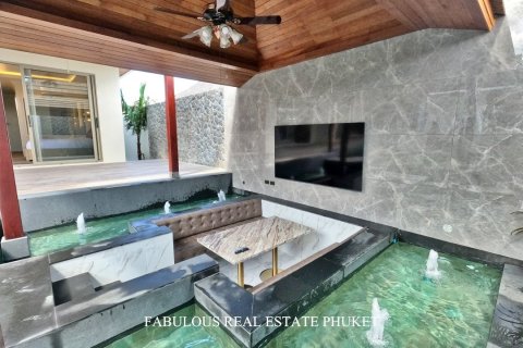 Chalet de 3 dormitorios en Bang Tao, Tailandia № 179811 - foto 3