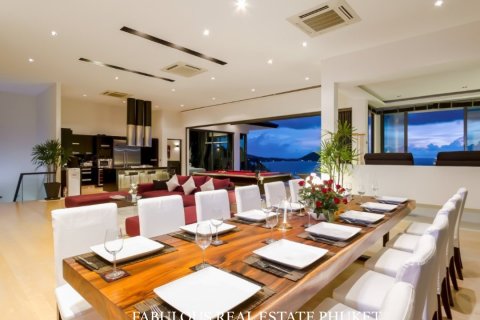 Villa in Patong, Thailand 6 Schlafzimmer № 179805 - Foto 9