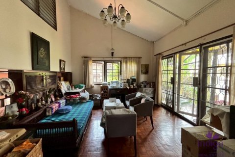 House in Chiang Mai, Thailand 7 bedrooms № 200290 - photo 5