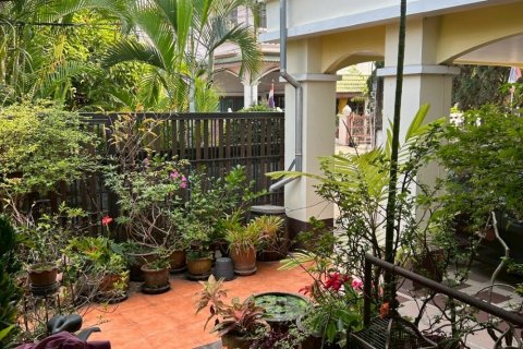 House in Chiang Mai, Thailand 7 bedrooms № 200290 - photo 8