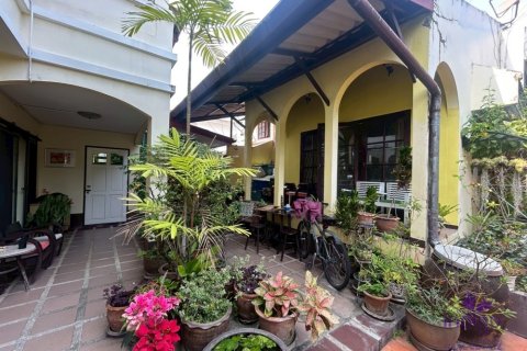 Maison à Chiang Mai, Thaïlande 7 chambres № 200290
