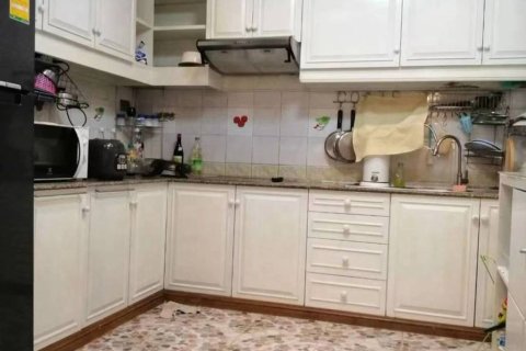 Condominio de 3 dormitorios en Bangkok, Tailandia № 156814 - foto 9