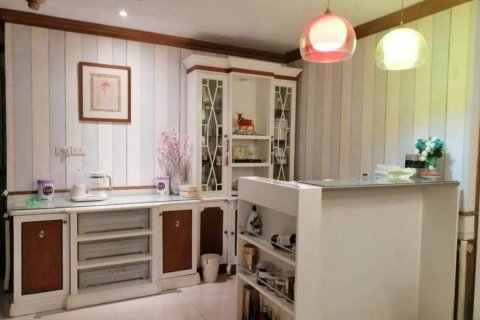 Condominio de 3 dormitorios en Bangkok, Tailandia № 156814 - foto 8